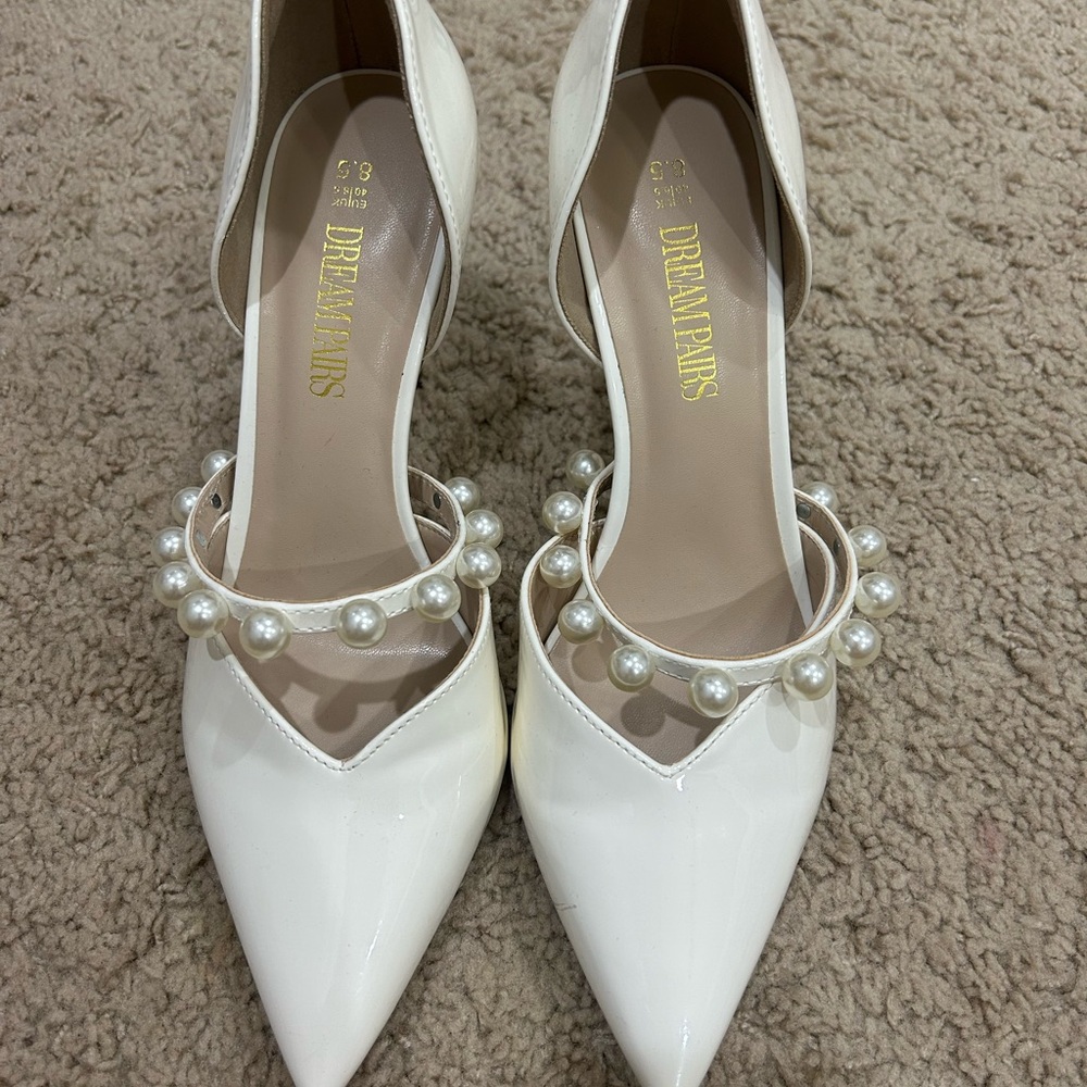Dream Pairs Elegant White Heels with Pearl Details